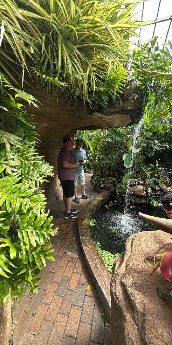 team building scavenger hunt