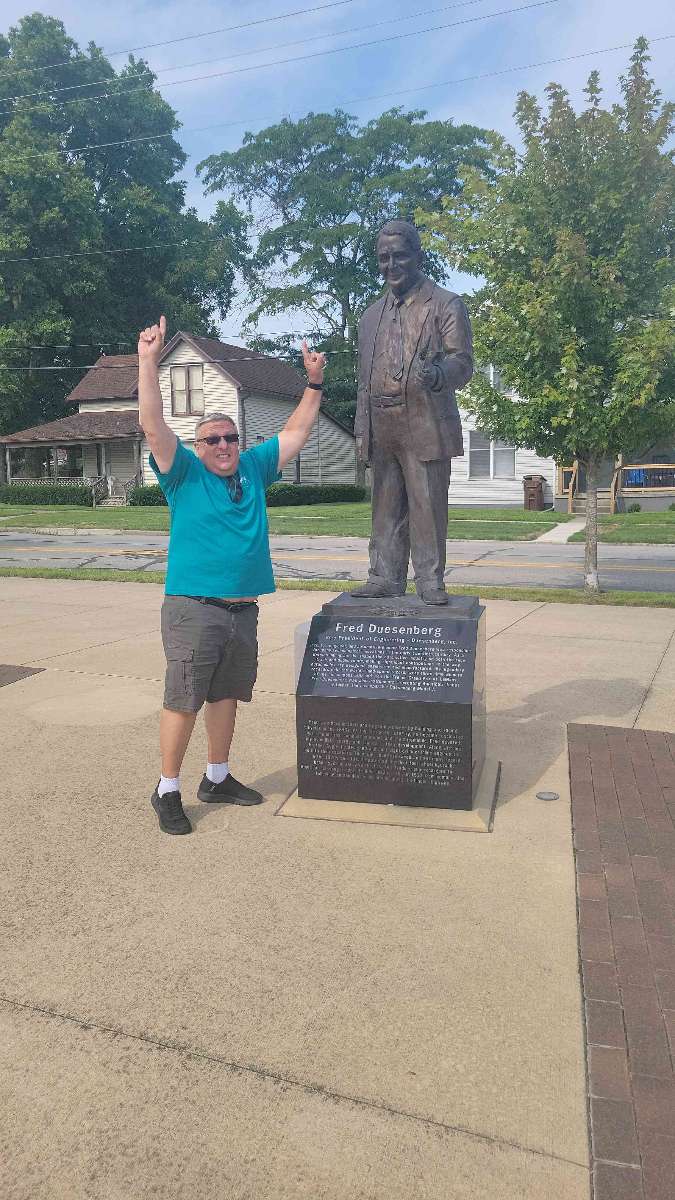 team building scavenger hunt