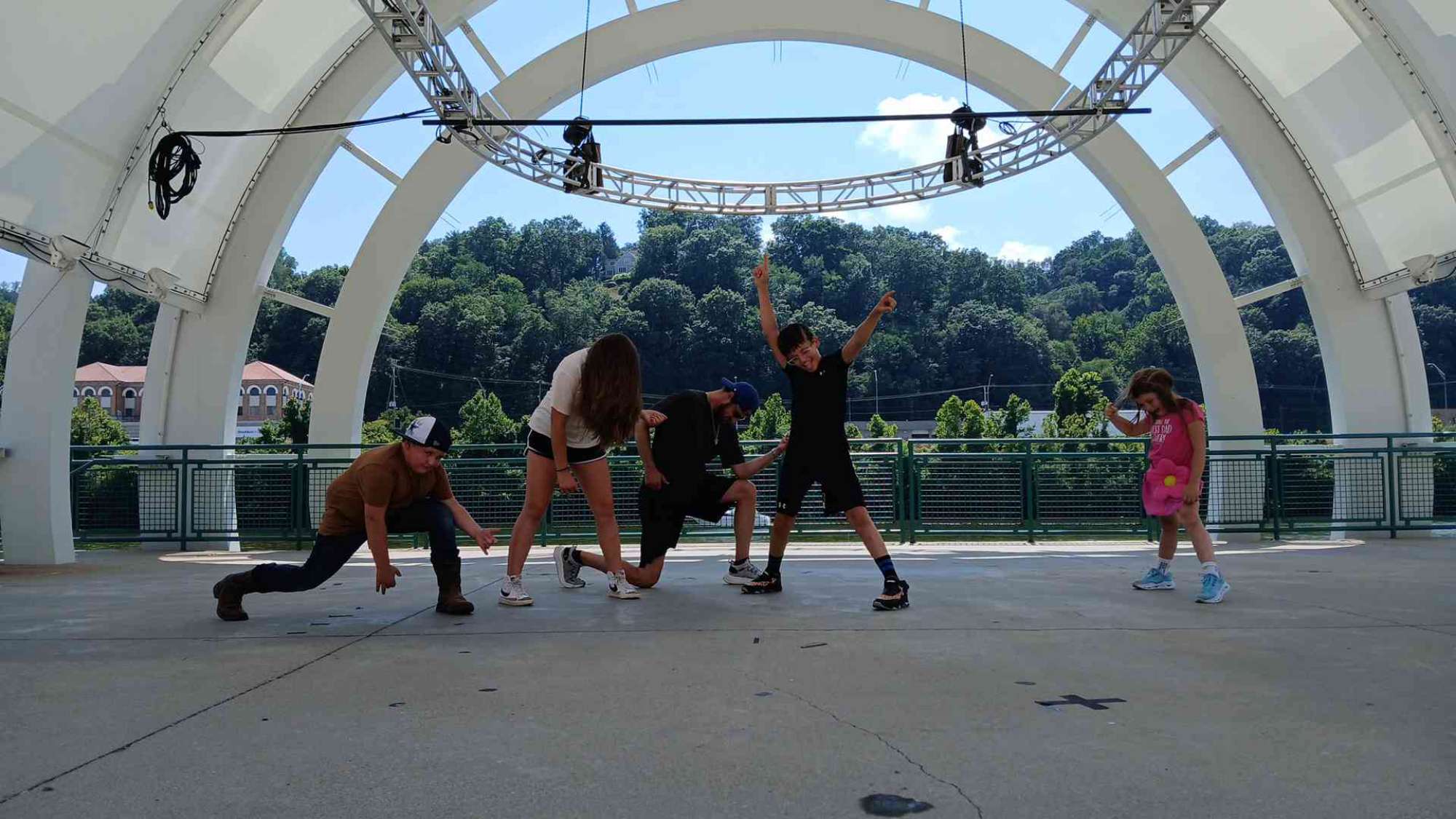 Charleston West Virginia East End Scavenger Hunt scavenger hunt photos