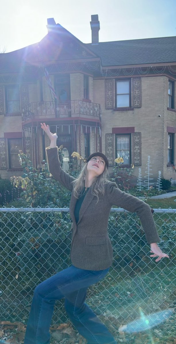 team building scavenger hunt