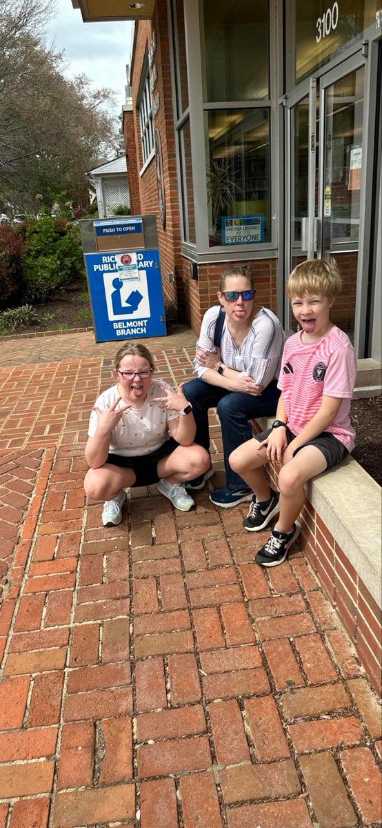 Earlham College Scavenger Hunt scavenger hunt photos