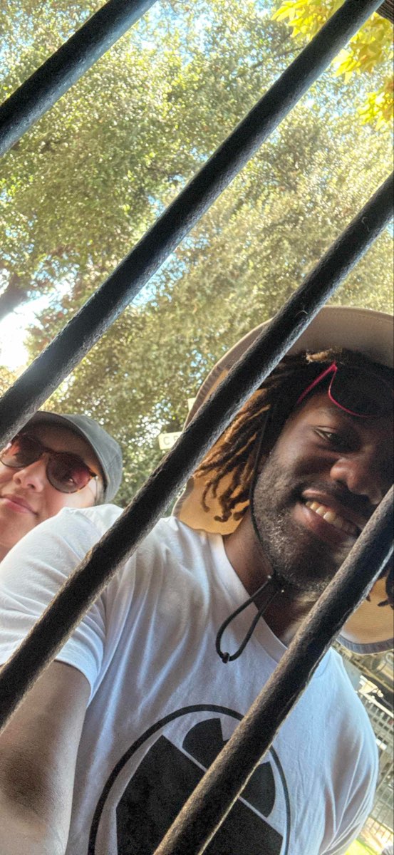 team building scavenger hunt