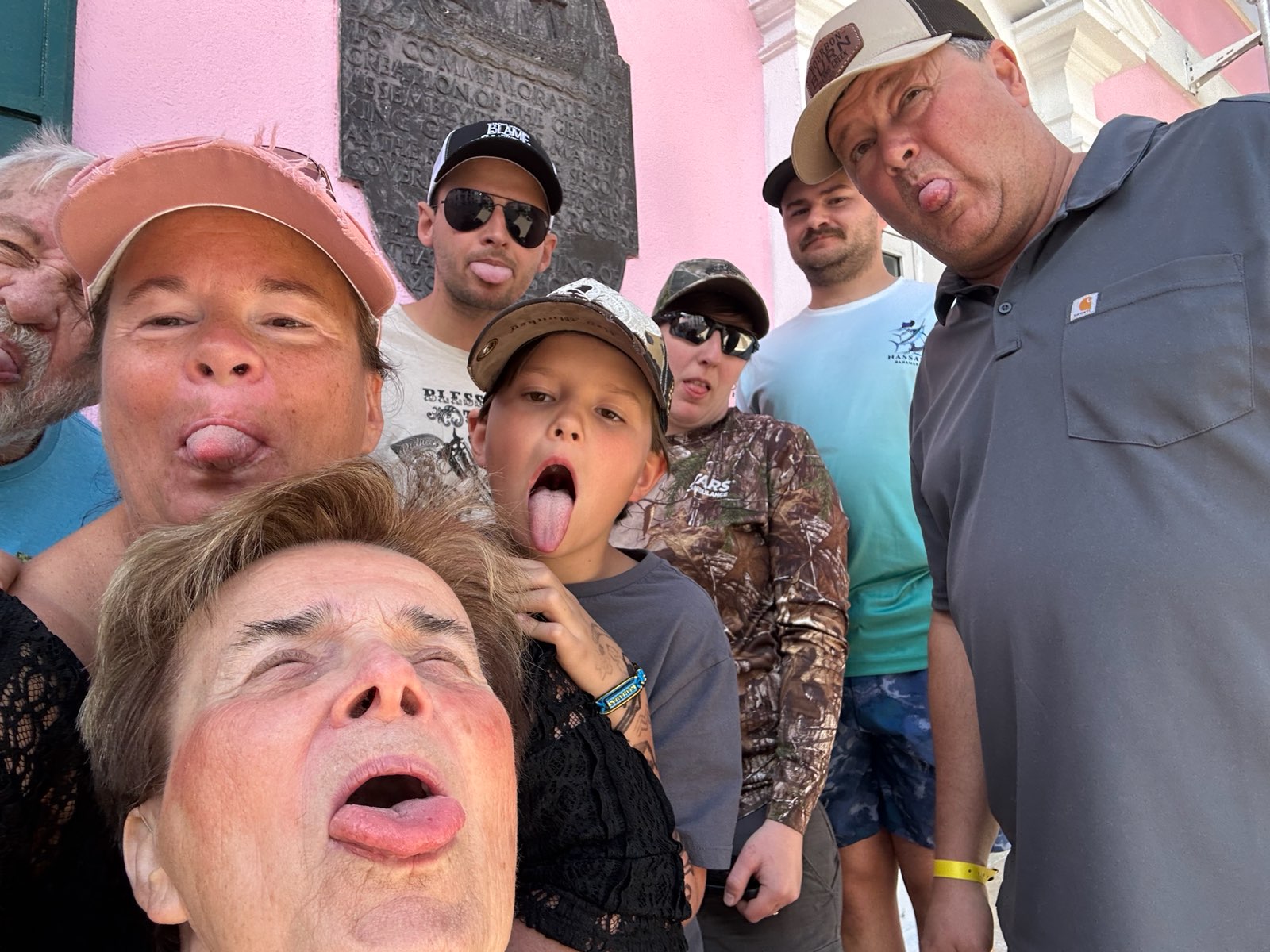 Nassau Scavenger Hunt scavenger hunt photos