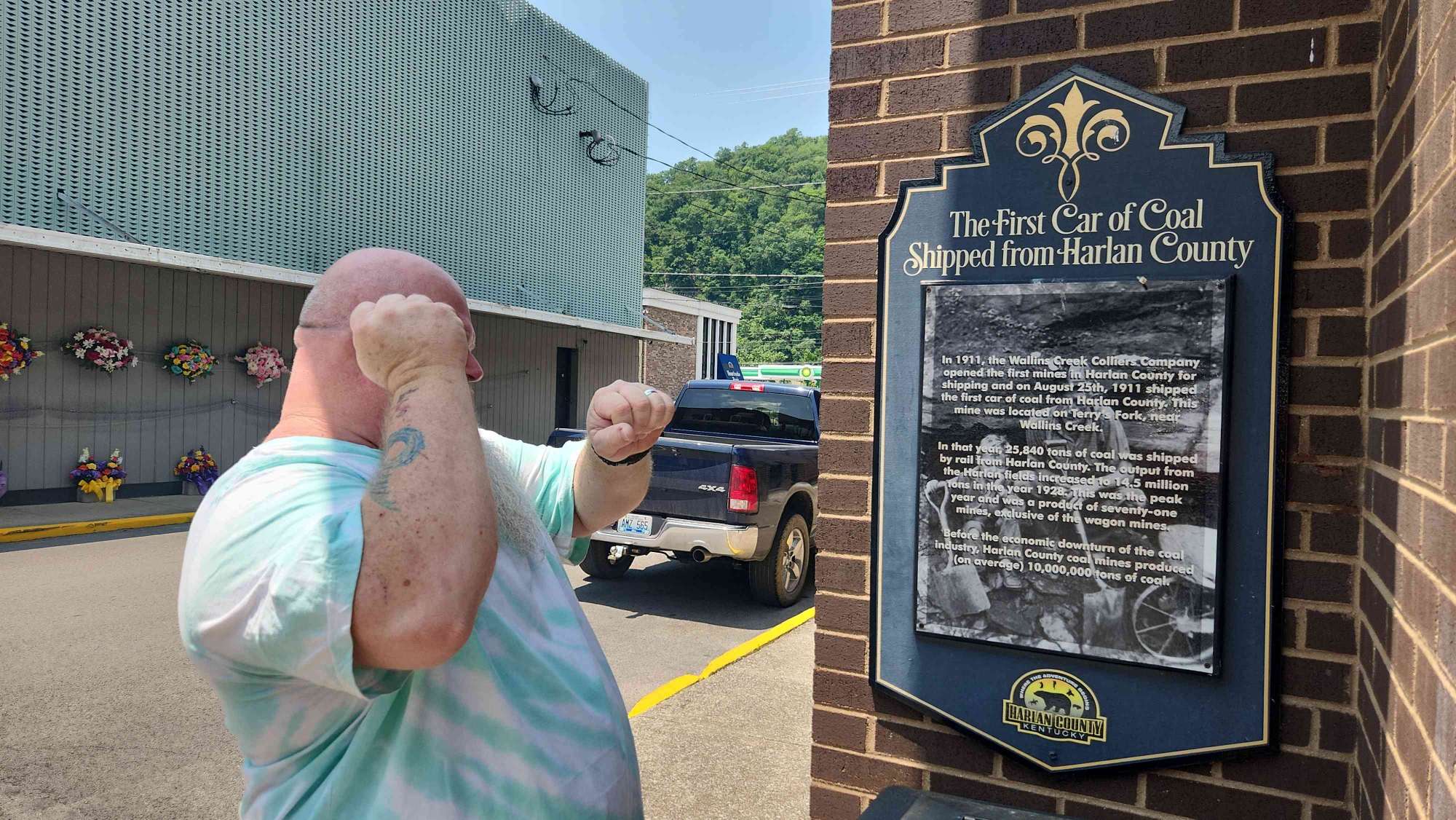 Harlan Scavenger Hunt scavenger hunt photos