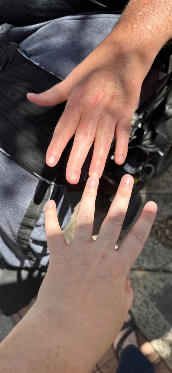 team building scavenger hunt