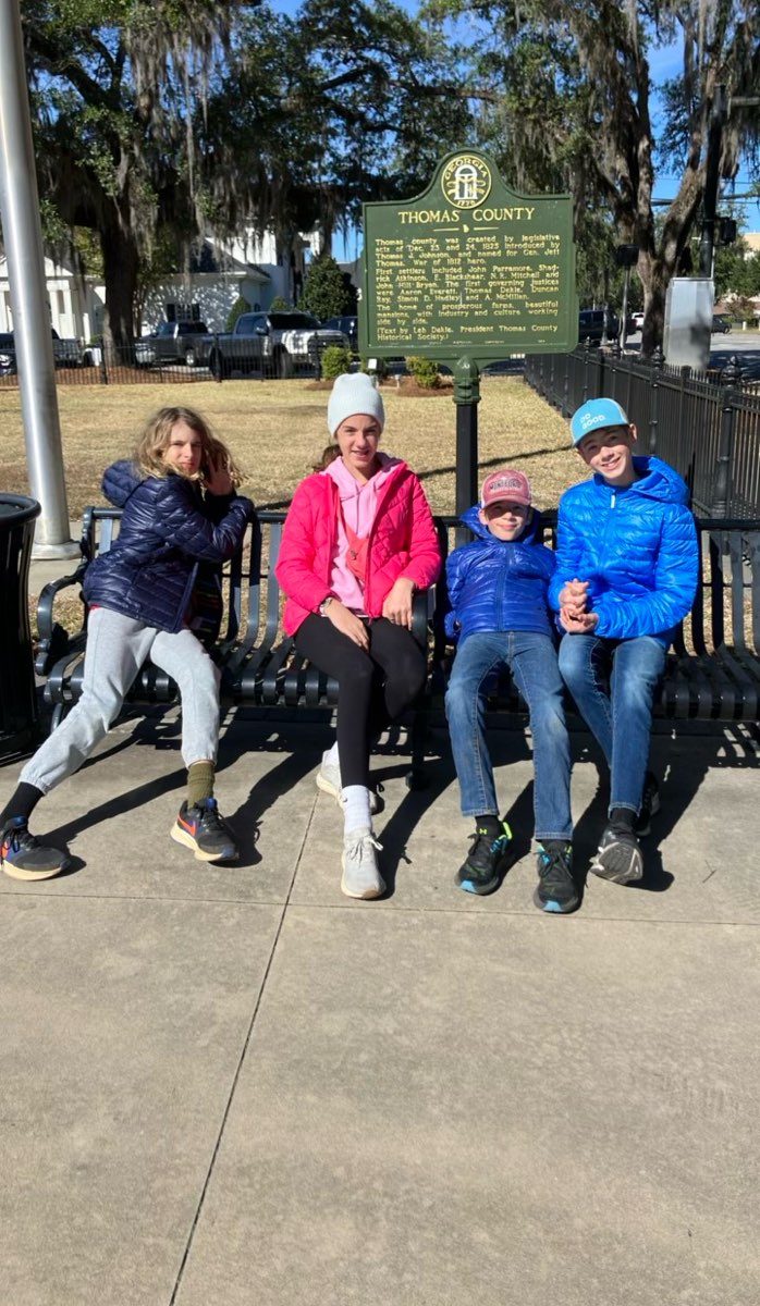 Thomasville Scavenger Hunt scavenger hunt photos