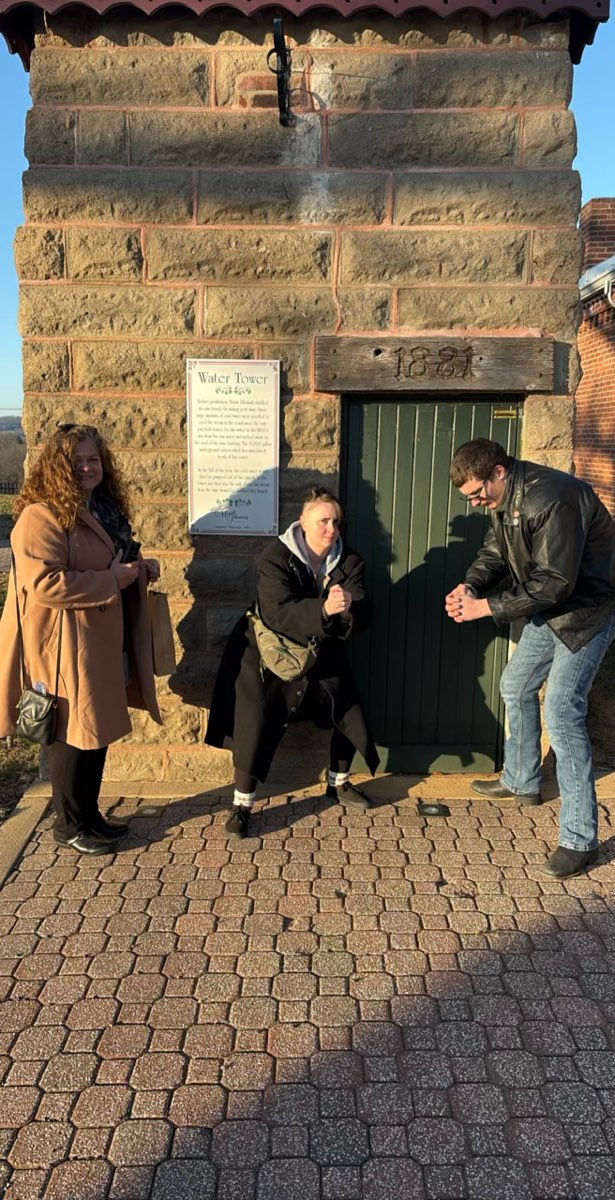 F&eacute;nyk&eacute;pek az Augusta Missouri Scavenger Hunt-r&oacute;l