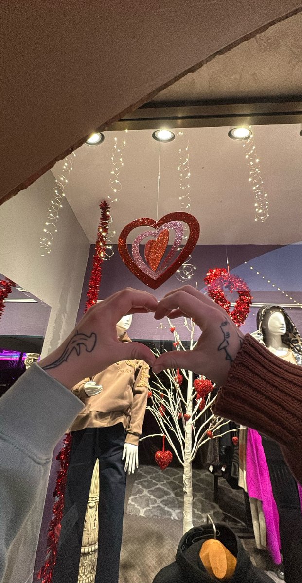 Cheyenne Bar Crawl scavenger hunt photos