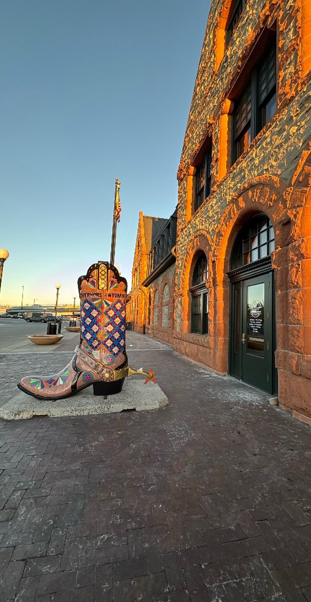 Cheyenne Bar Crawl scavenger hunt photos