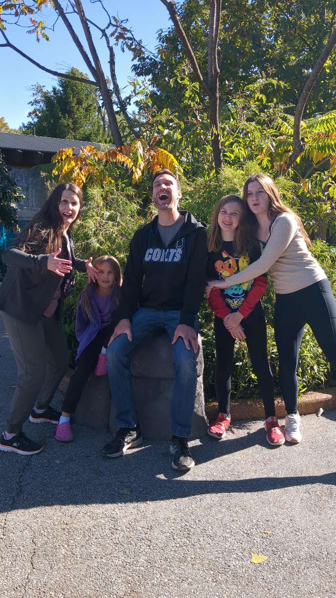 Saint Louis University Scavenger Hunt scavenger hunt photos