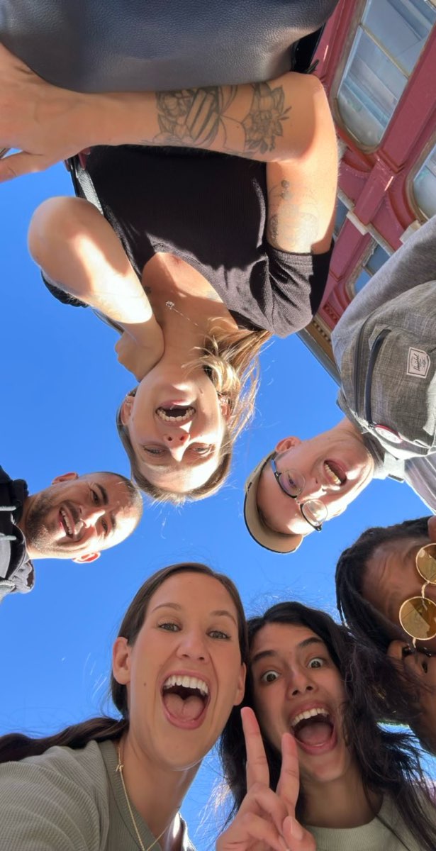 team building scavenger hunt