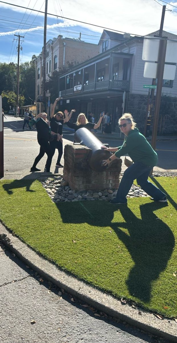 チームビルディング宝探しゲーム