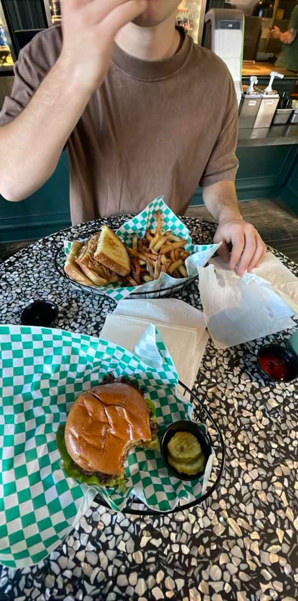 รูปภาพของกิจกรรม Culver City Scavenger Hunt