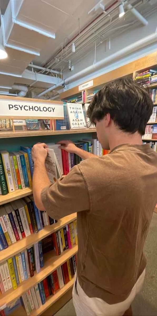 รูปภาพของกิจกรรม Culver City Scavenger Hunt