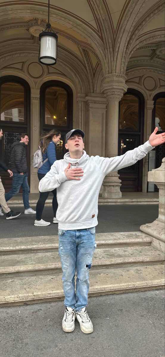 Schlosspark Scavenger Hunt scavenger hunt photos