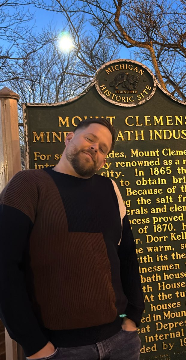 team building scavenger hunt