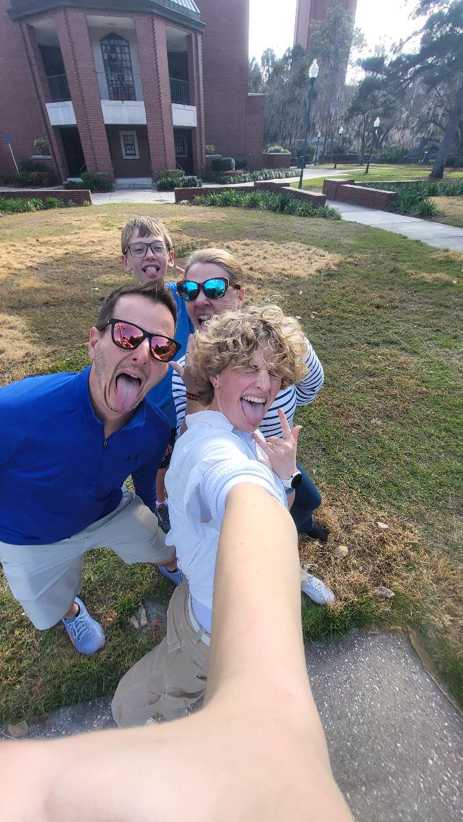 Gainesville Florida Scavenger Hunt skattejaktsbilder