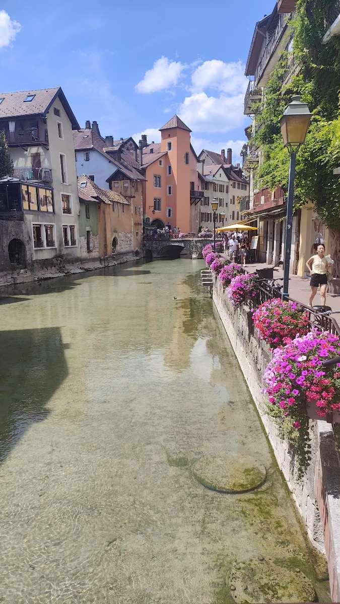 Annecy Scavenger Hunt scavenger hunt photos
