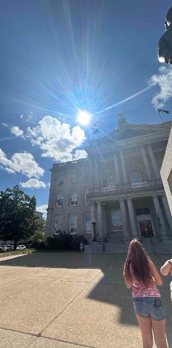 รูปภาพการล่าสมบัติ Concord New Hampshire Scavenger Hunt