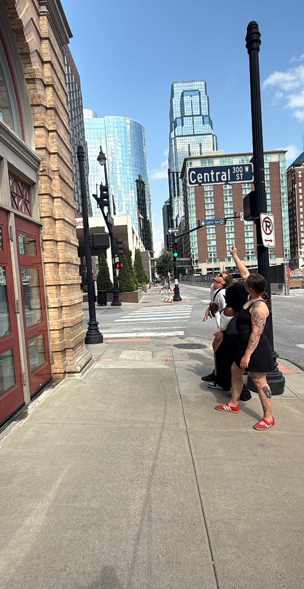 Kansas City Missouri Downtown Scavenger Hunt scavenger hunt photos