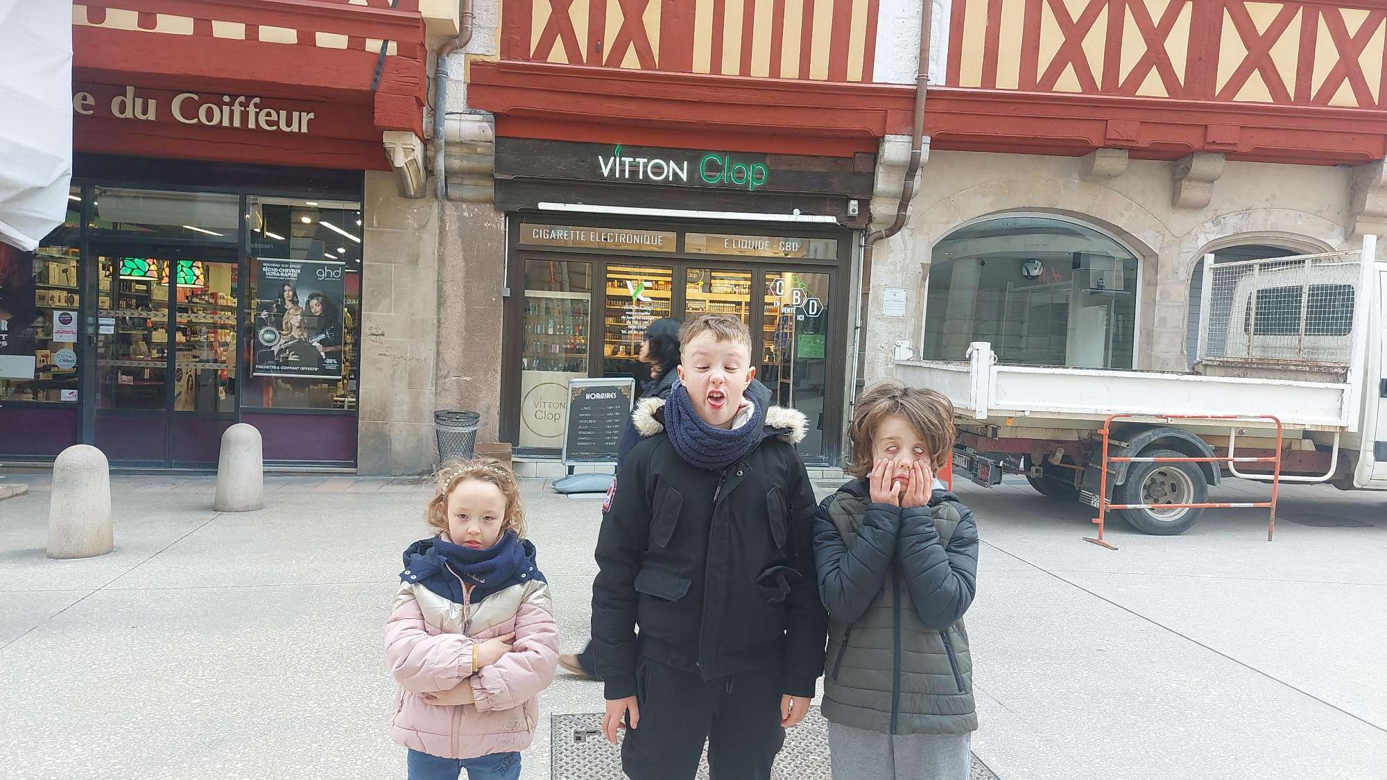 Dijon Scavenger Hunt-bilder fra skattejakt