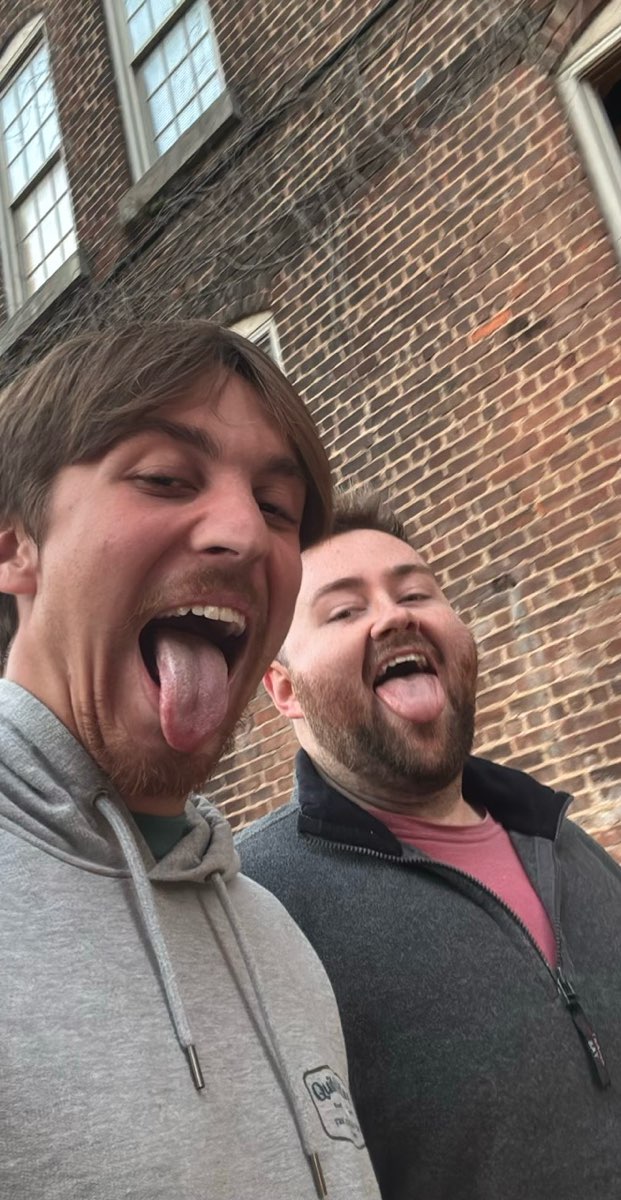 team building scavenger hunt