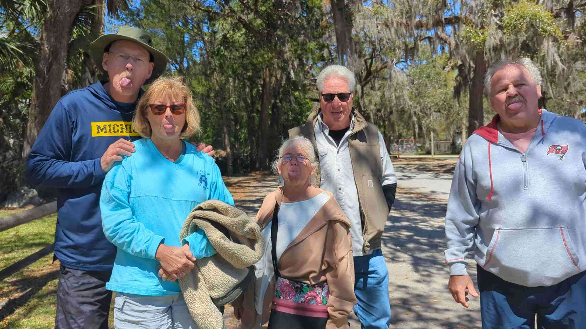 水晶河寻宝游戏照片