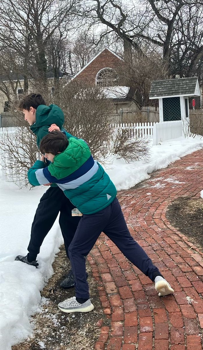 Cove Neck Scavenger Hunt skattejaktturer bilder