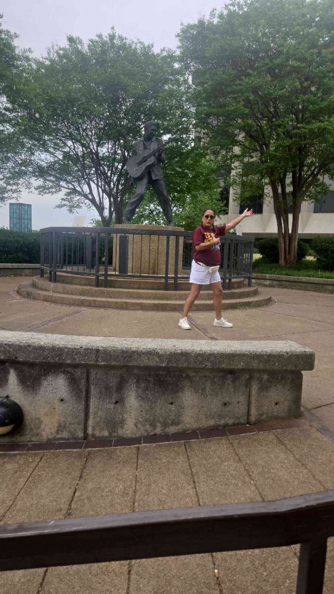 Memphis Tennessee Art Walk scavenger hunt photos