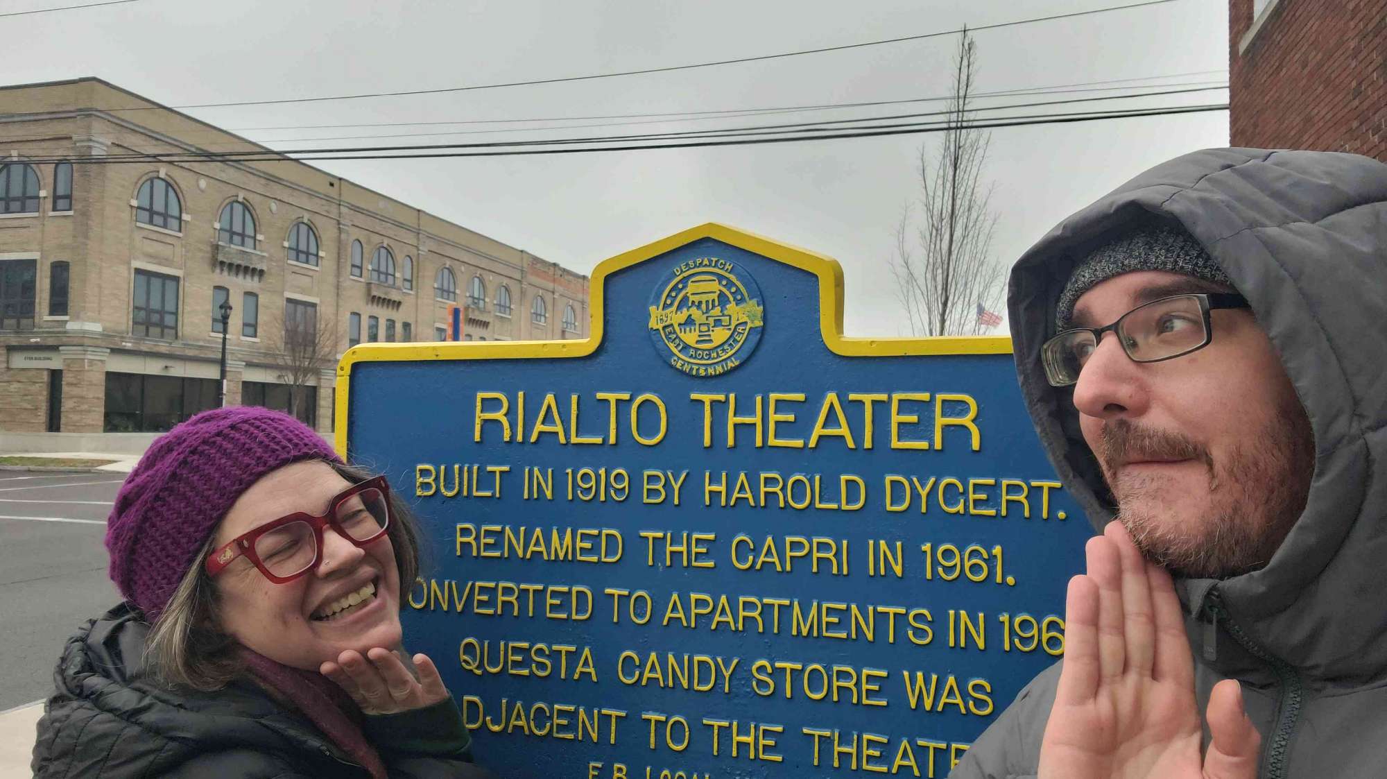 รูปภาพล่าสมบัติ St&period; John Fisher University