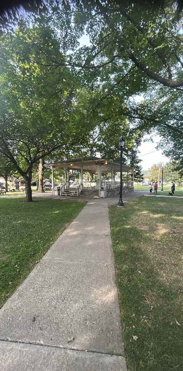 รูปภาพล่าสมบัติ Watkins Glen Scavenger Hunt