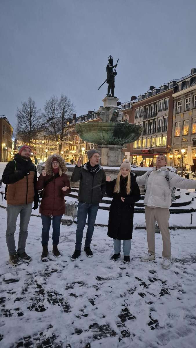 Fotos de la b&uacute;squeda del tesoro de Aquisgr&aacute;n