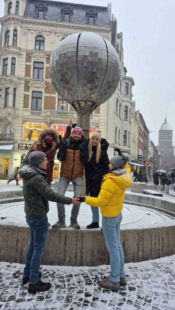 Fotos de la b&uacute;squeda del tesoro de Aquisgr&aacute;n