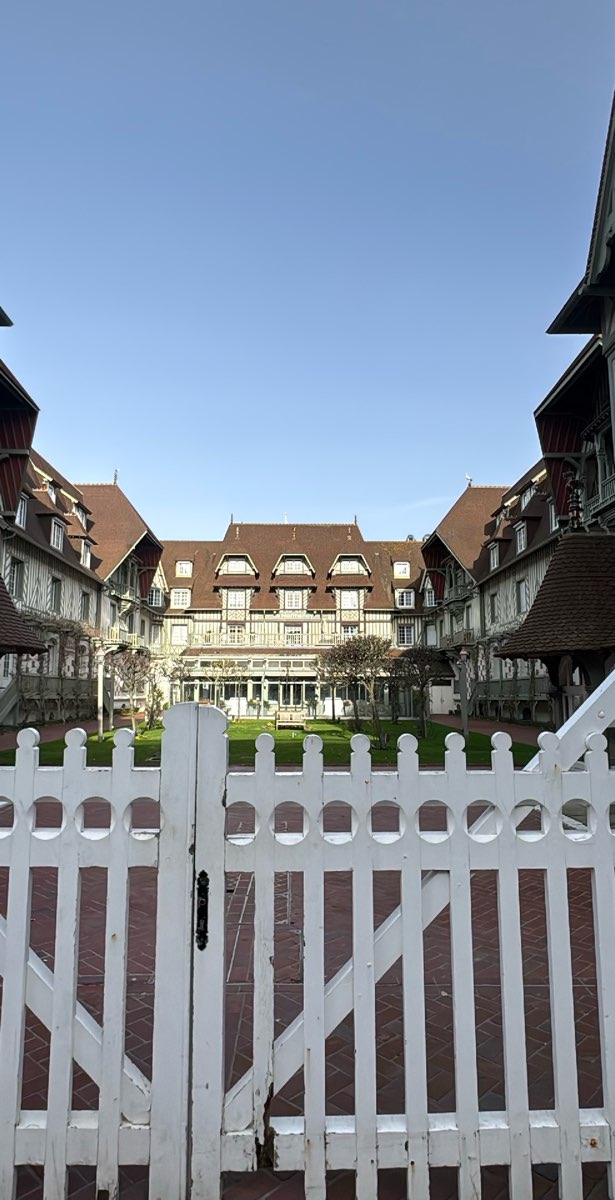 Deauville Scavenger Hunt scavenger hunt photos