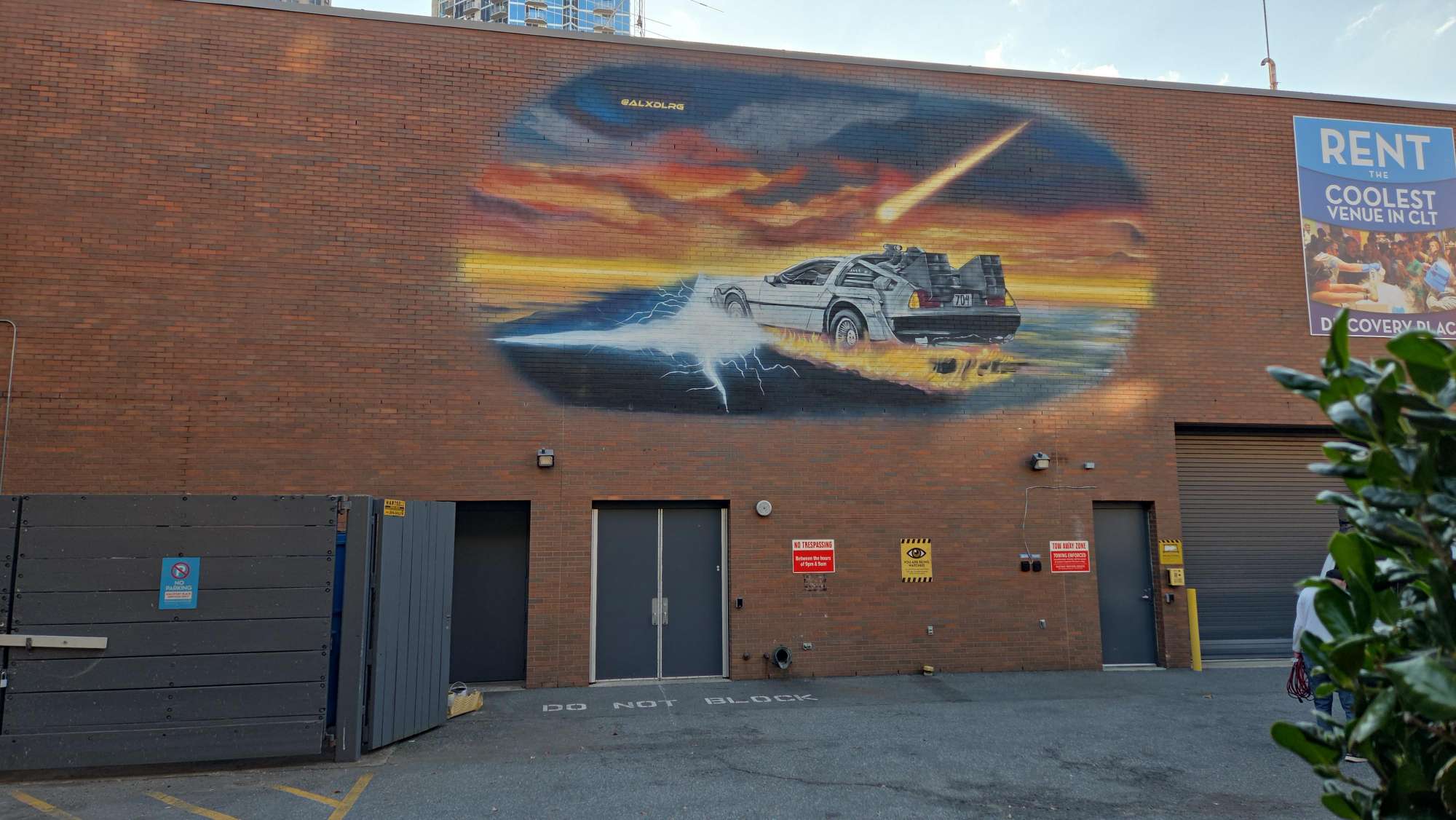 team building scavenger hunt