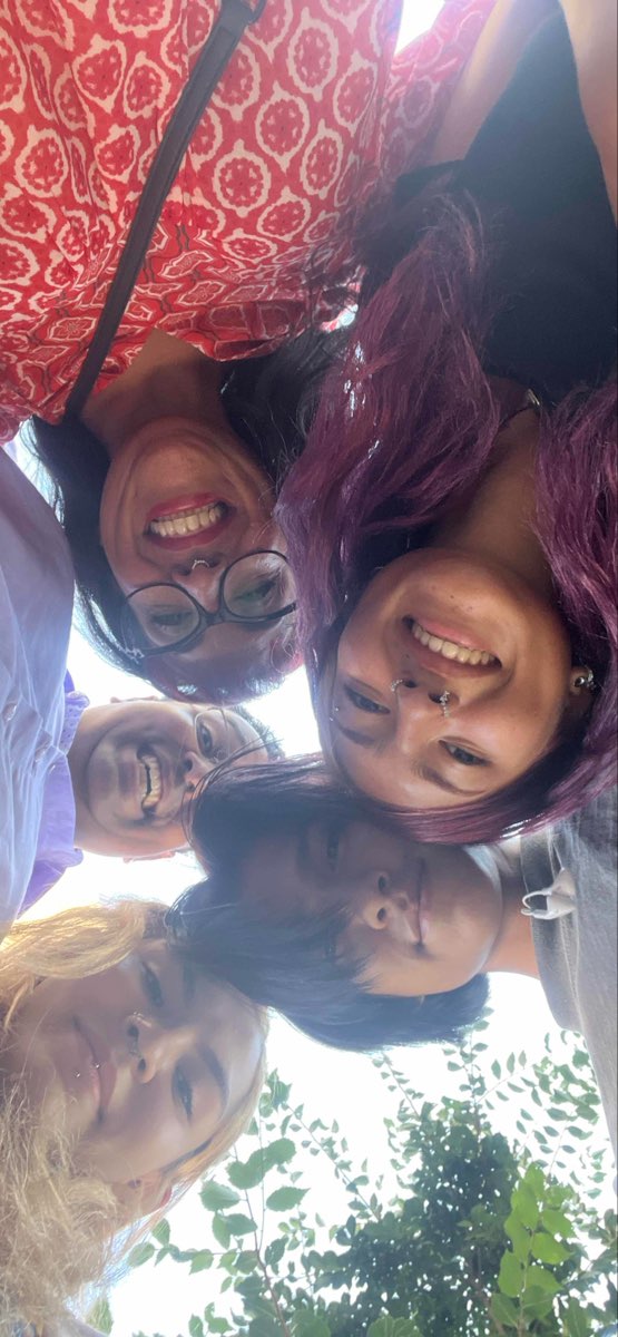 Zdjęcia polowania na padlinożerców na Uniwersytecie w Denver