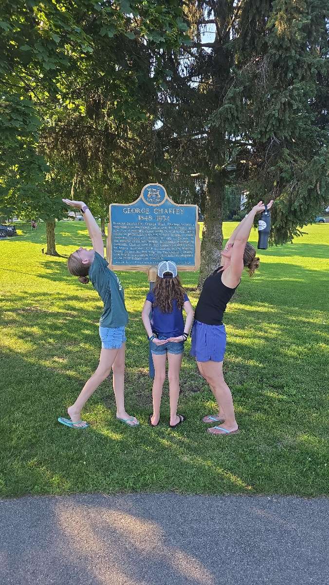 team building scavenger hunt