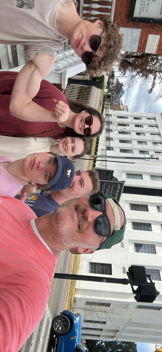 团队建设寻宝游戏