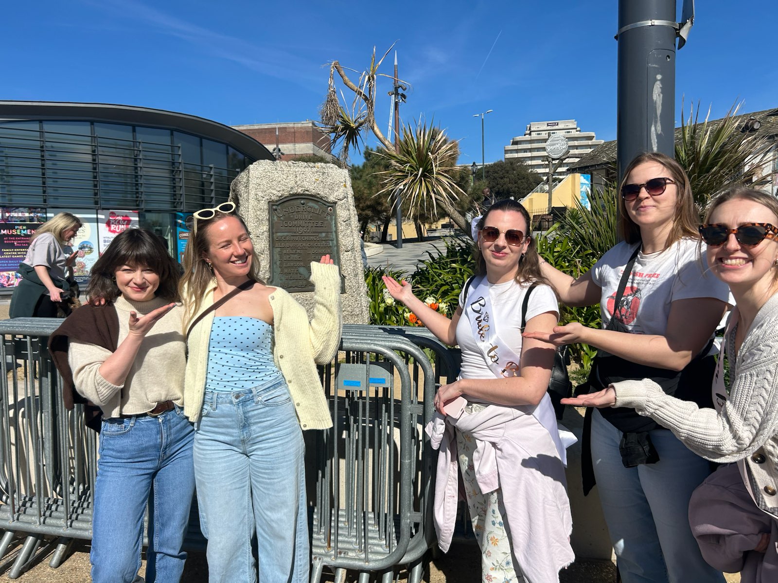 Bournemouth Scavenger Hunt scavenger hunt photos