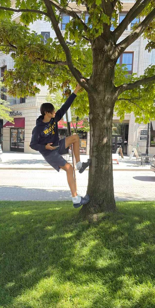 Foto della caccia al tesoro Grand Rapids Michigan Uptown Scavenger Hunt