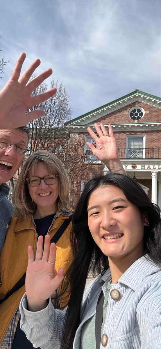 Wheaton Scavenger Hunt scavenger hunt photos