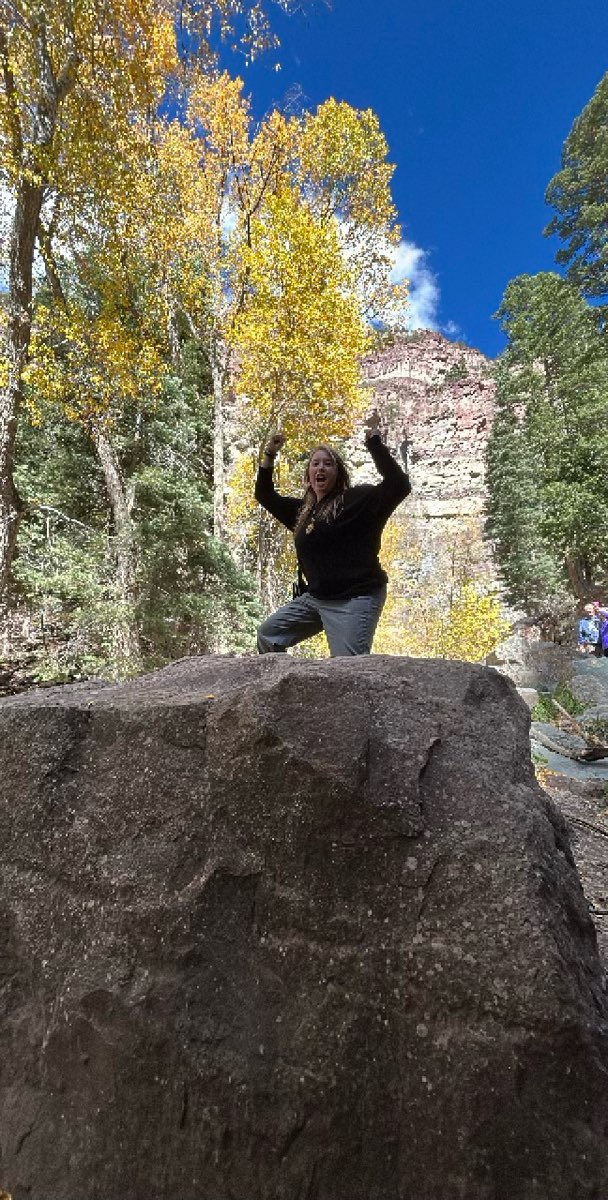 team building scavenger hunt