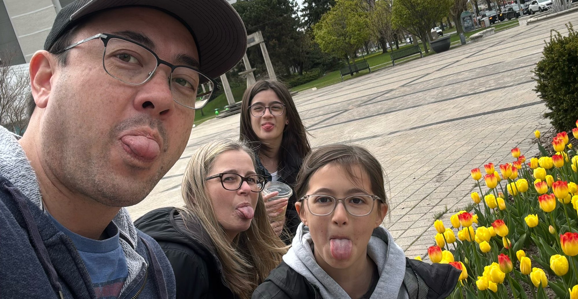 team building scavenger hunt