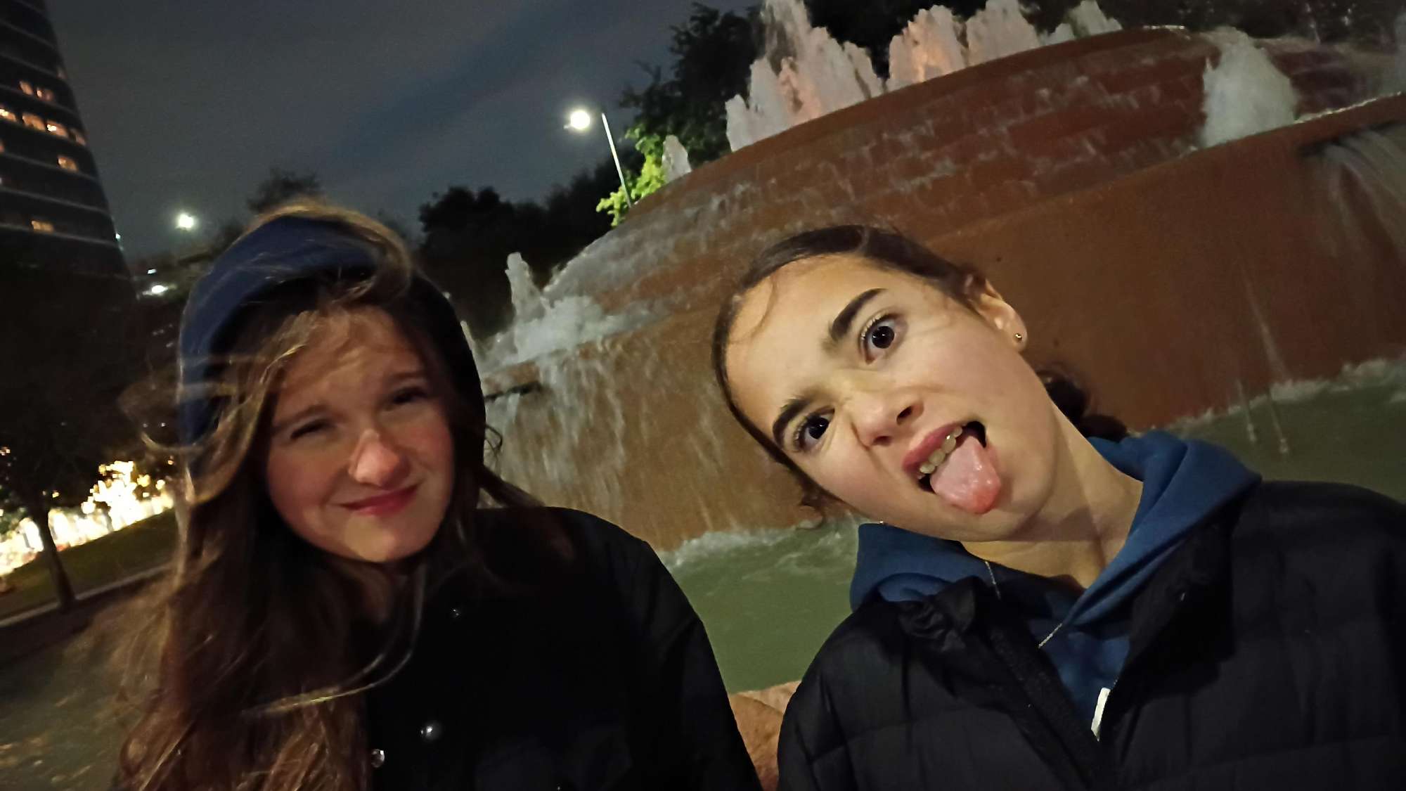 &Phi;&omega;&tau;&omicron;&gamma;&rho;&alpha;&phi;ί&epsi;&sigmav; &pi;&epsi;&rho;&iota;&pi;έ&tau;&epsi;&iota;&alpha;&sigmav; Houston Art Walk