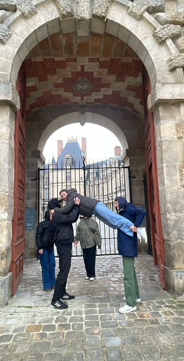 फॉन्टेनब्लो स्कैवेंजर हंट स्कैवेंजर हंट तस्वीरें