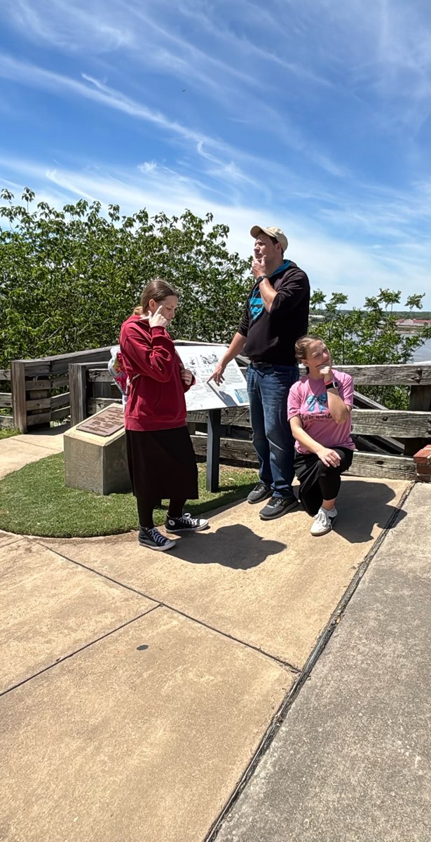 Natchez Ghost Tour scavenger hunt photos