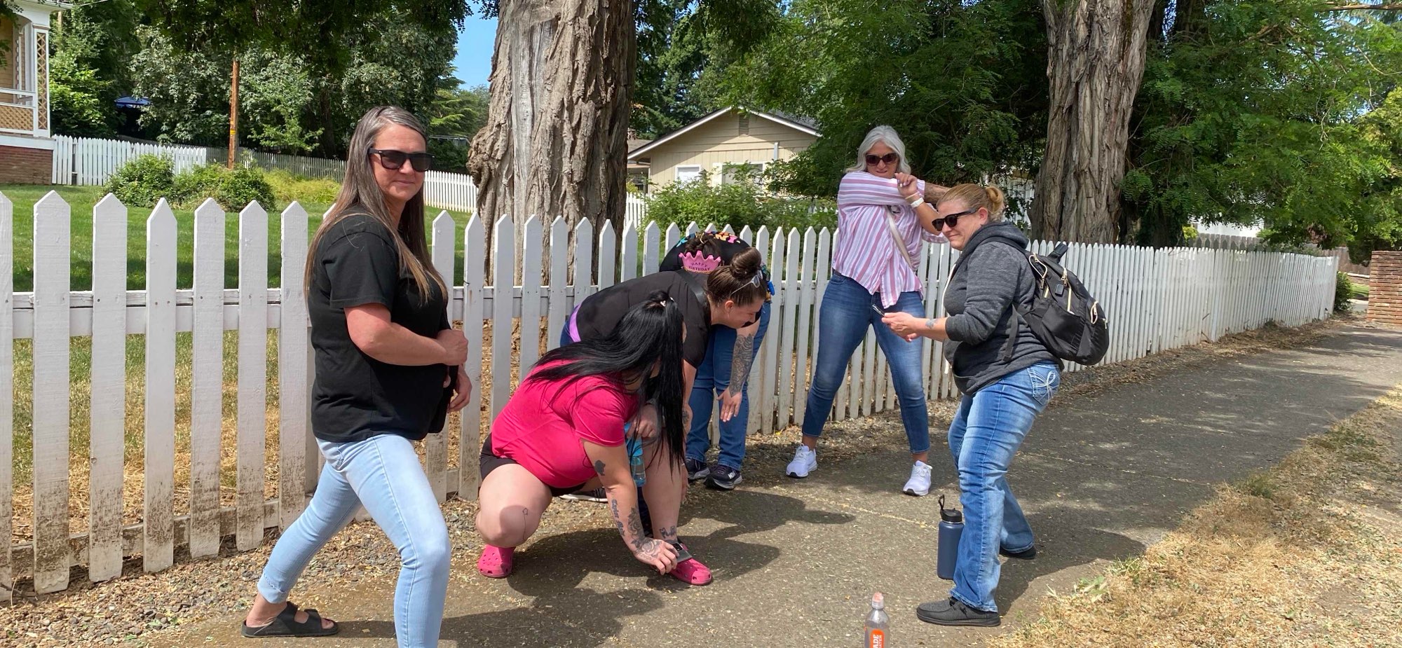 Jacksonville Oregon Scavenger Hunt scavenger hunt photos