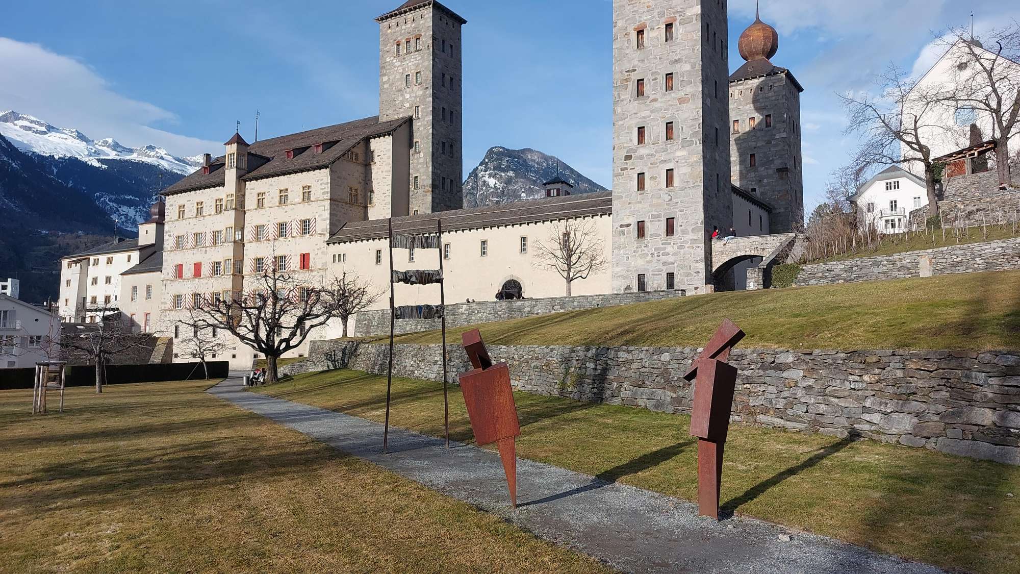 Brig "Scavenger Hunt" fotoer