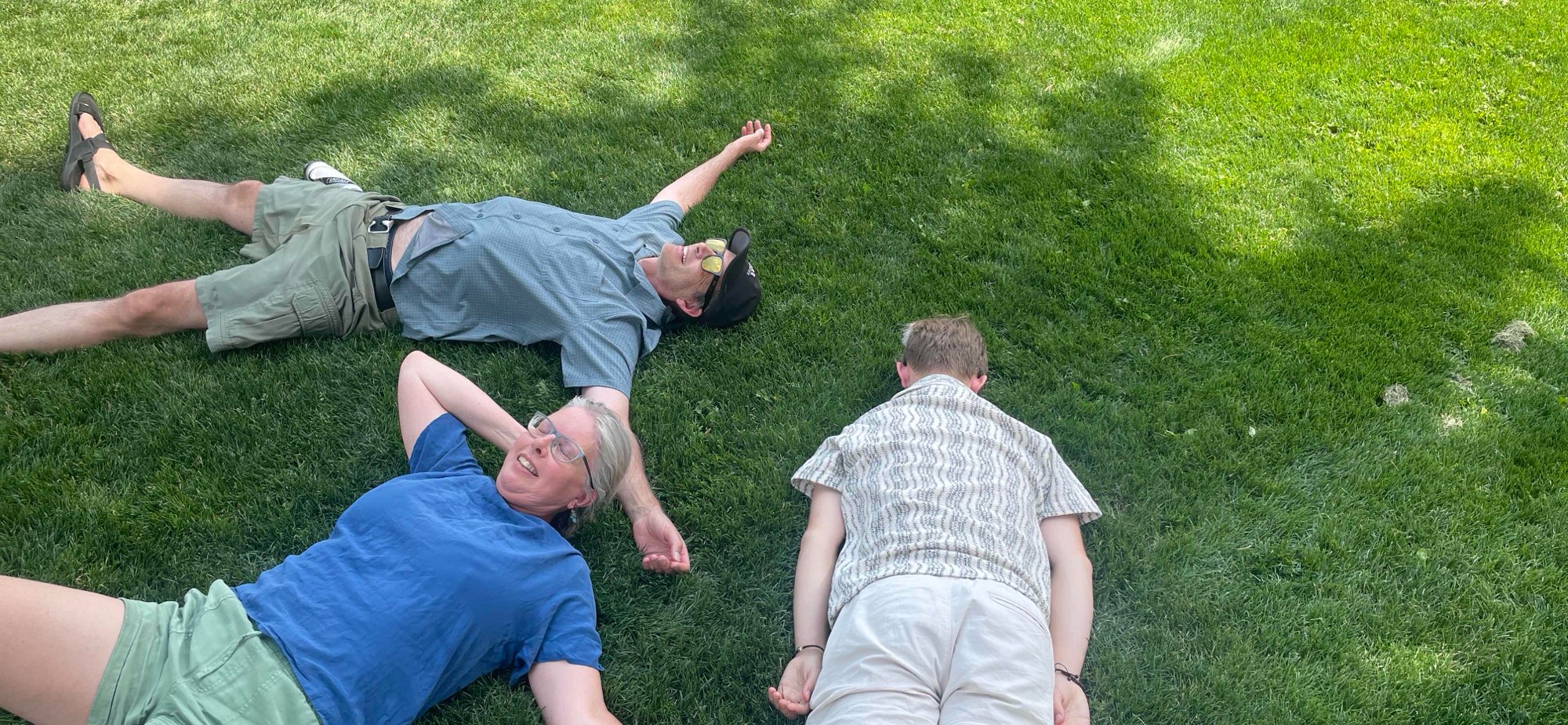 team building scavenger hunt