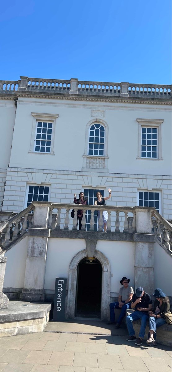 Fotografii ale vânătorii de comori Palatul Buckingham